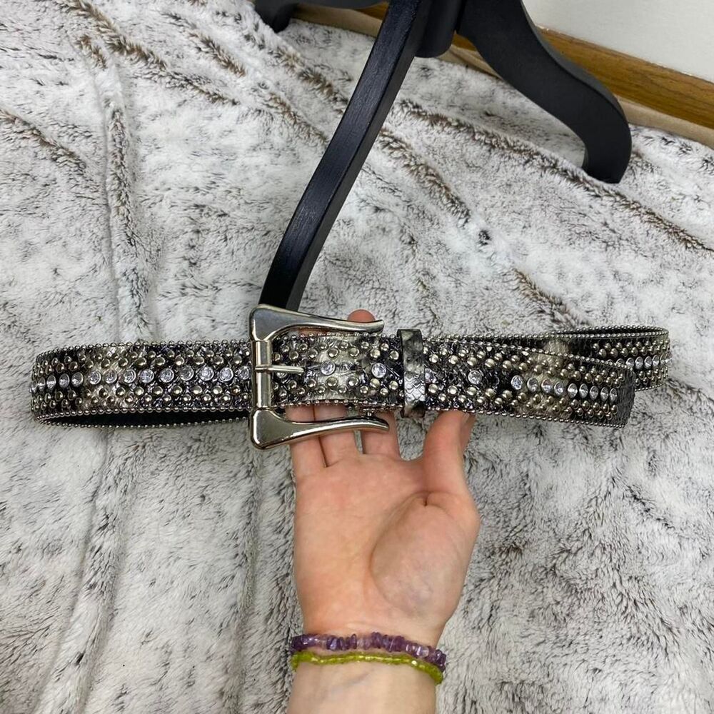 Black rhinestone snakeskin studded belt silver buckle chunky indie sleaze bratz